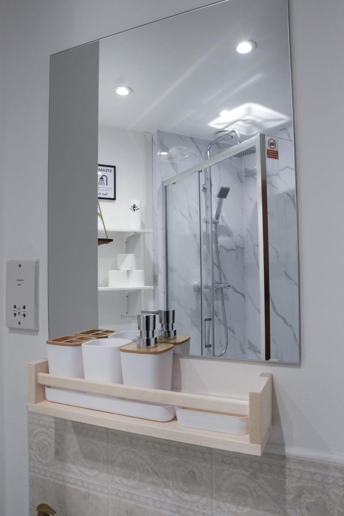 Whole 2-Bed Apartment - Contractors, Professionals, Ulez Free, Free Parking, B'Ham City 10Mins Birmingham Kültér fotó